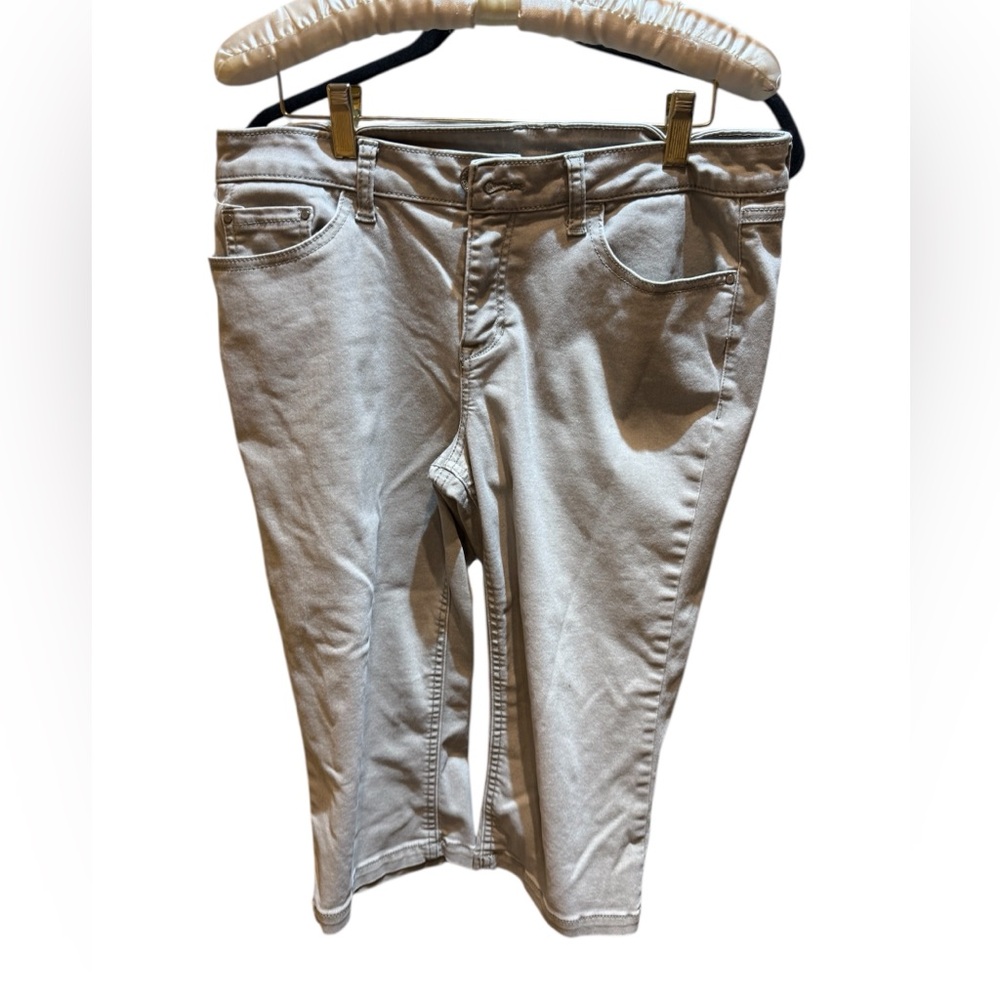 Natural Jean Look Pedal Pushers Capris Size 10 - Picture 3 of 9